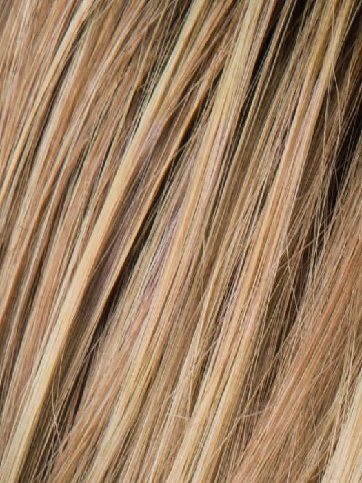 Fizz Sand Rooted swatch