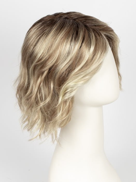 #color_SandyBlondeRooted