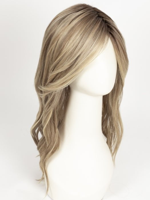 Raw Sugar Blonde R swatch