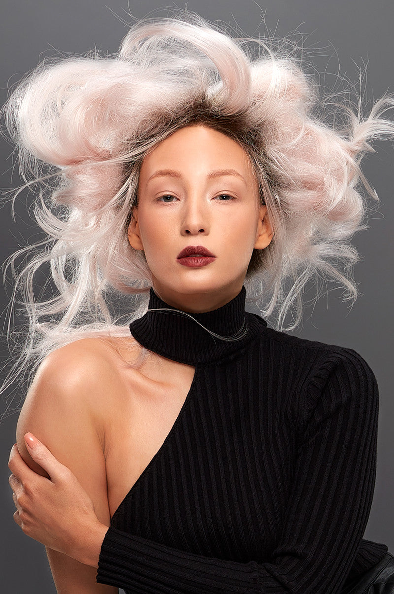 Zara by Jon Renau. (Synthetic Fiber, Lace Front, Single Monofilament Cap)