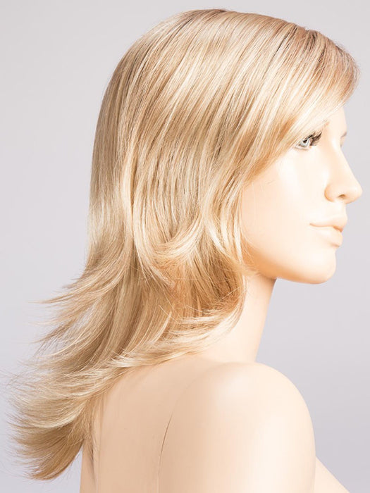 #color_SandyBlondeRooted