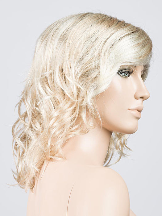 #color_PastelBlondeRooted