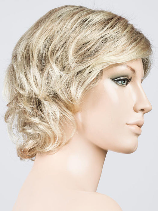 #color_SandyBlondeRooted
