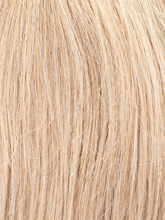#color_SandyBlondeRooted