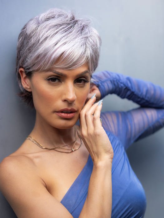 Nour by Noriko - model photo, side view