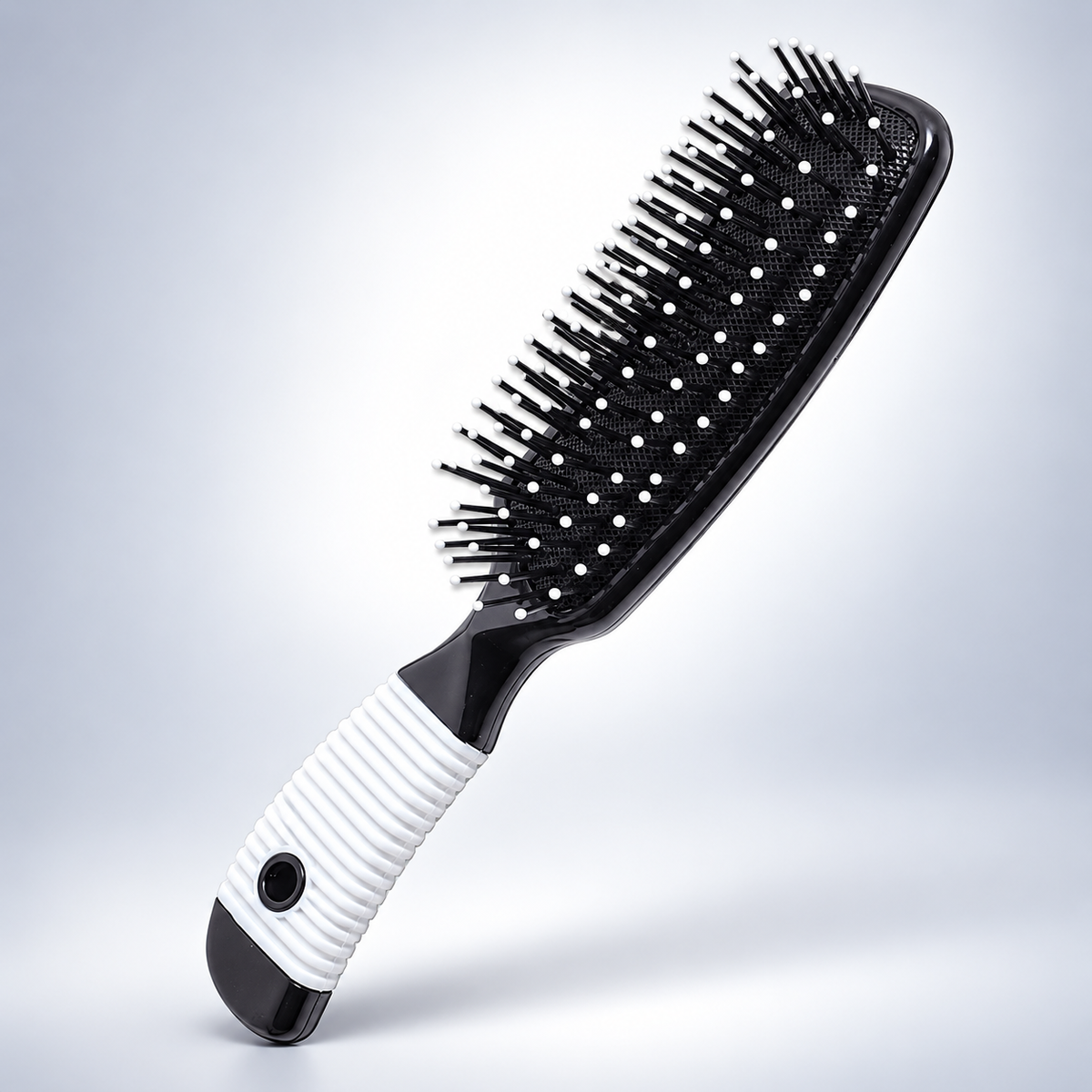 Nylon Brush 7-Row Rubber Grip