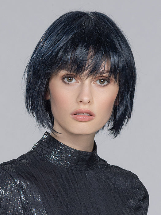 Blues by Ellen Wille – model photo 1