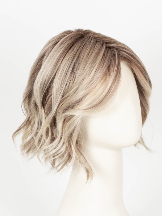 #color_Cool Chai Blonde R swatch