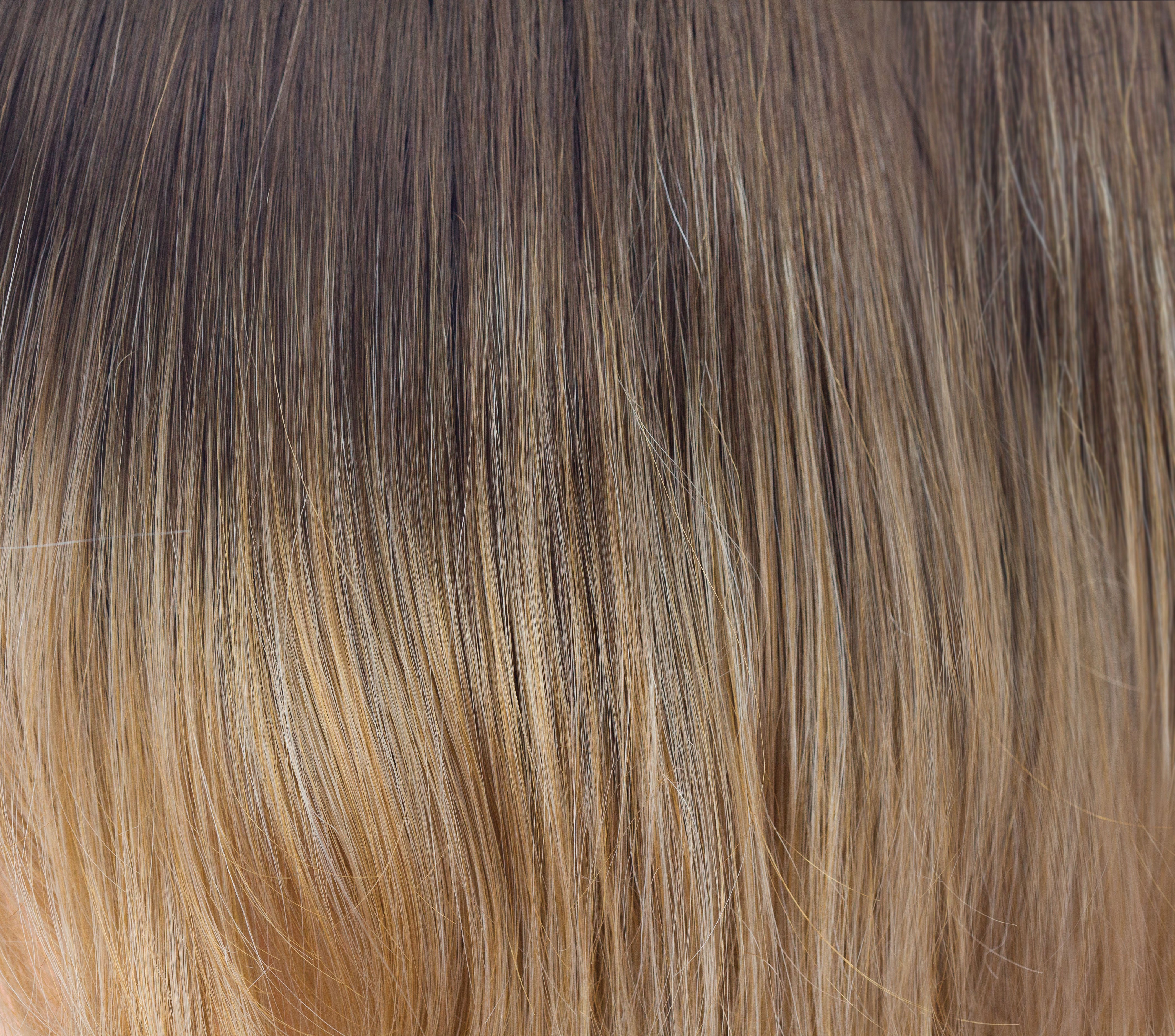 #color_DeliciousBlondeLongRooted