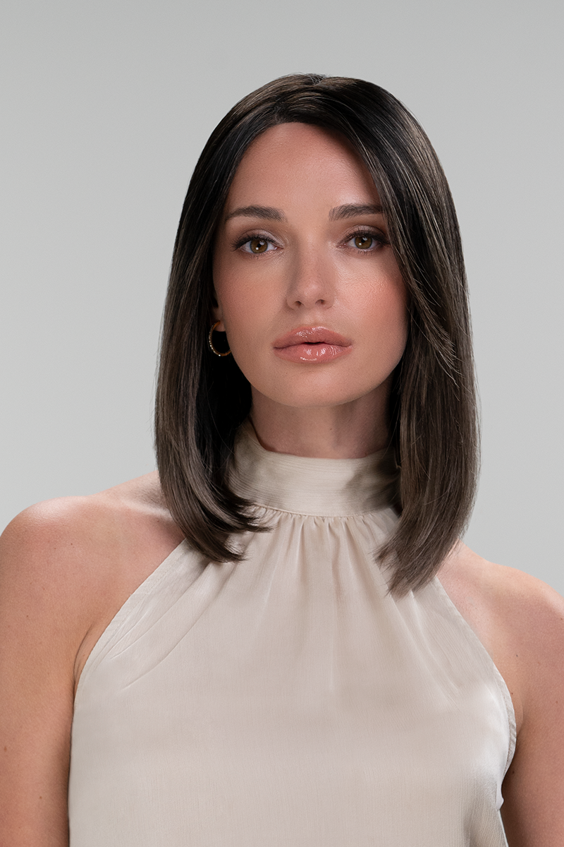 Elle wig in Midnight, front view