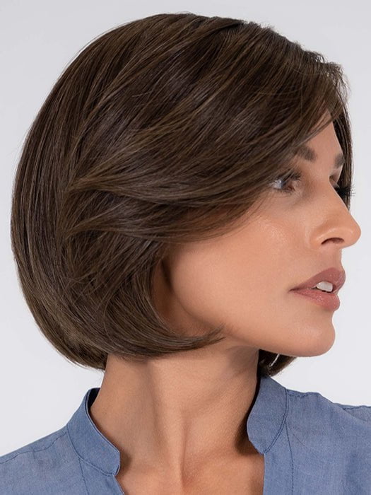 Let's Rendezvous by Raquel Welch: Cap Construction Detail