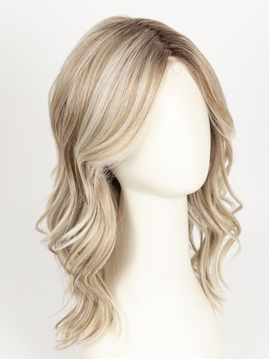 #color_ Blonde R swatch