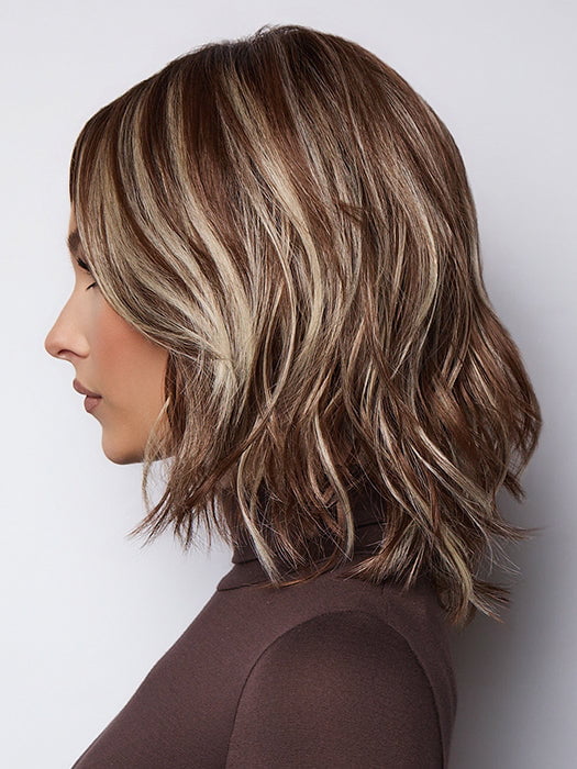 Loryn by Rene of Paris - model photo, side view