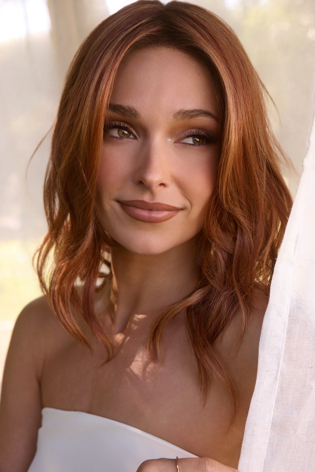 Maude by Amore / Heat Friendly / Lace Front with Monofilament Top