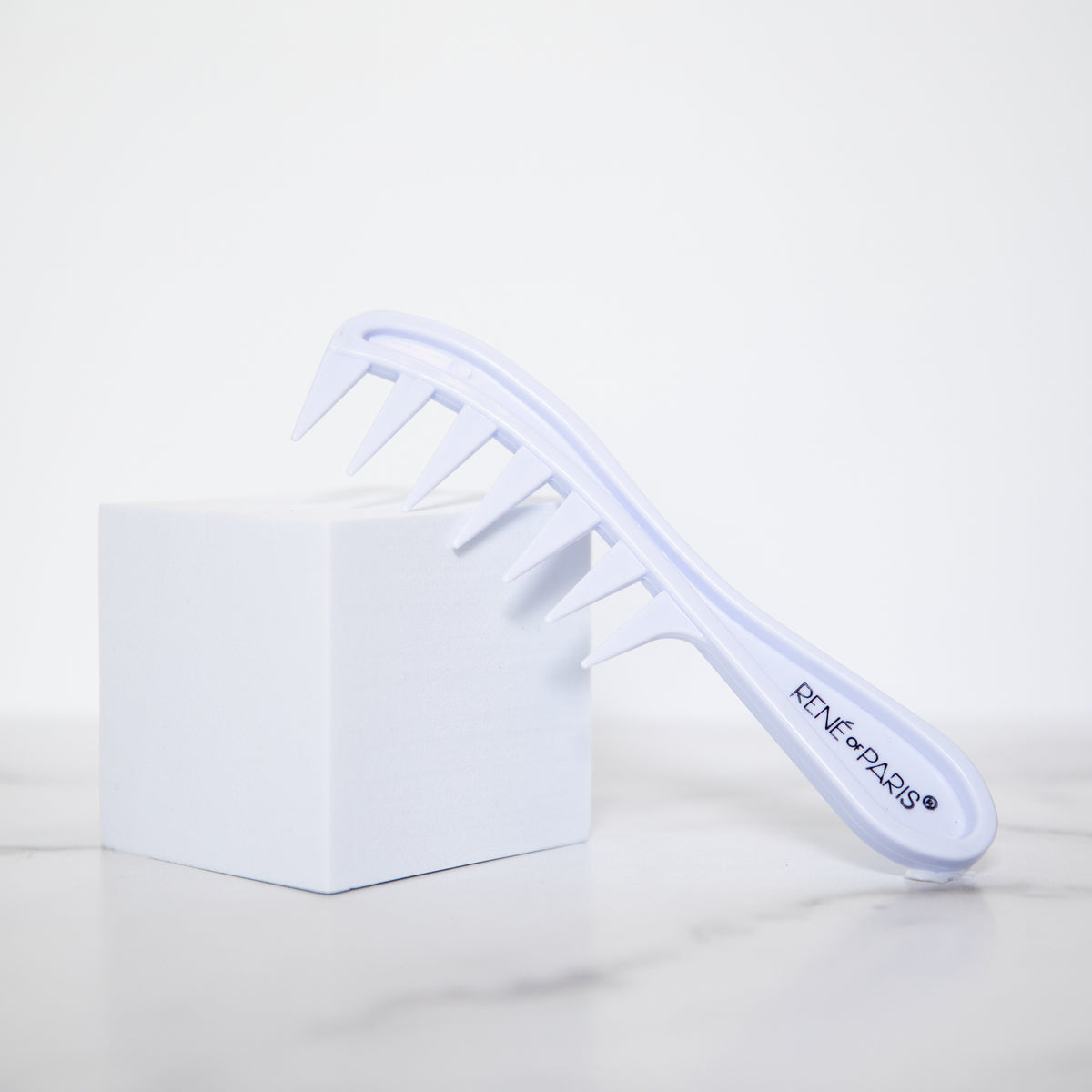 Wig lift comb