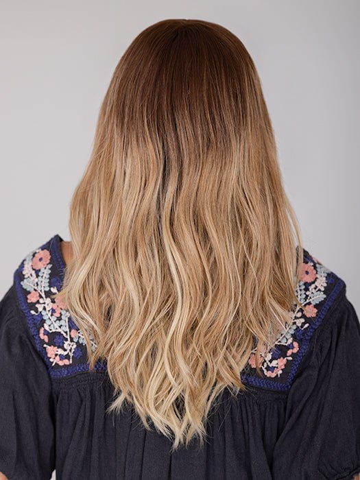 Balayage Beauty by Raquel Welch - Model in RL8/24OM Ombre Wheat
