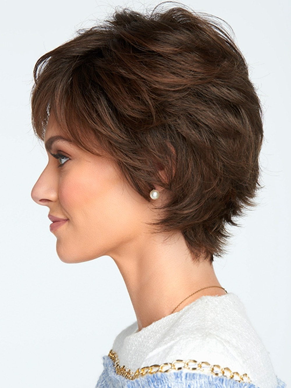 Voltage Elite by Raquel Welch - lace front with 100% hand-tied monofilament top construction detail