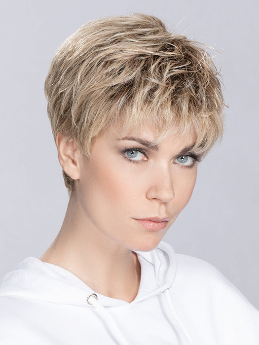 Yoko by Ellen Wille in Sandy Blonde Rooted