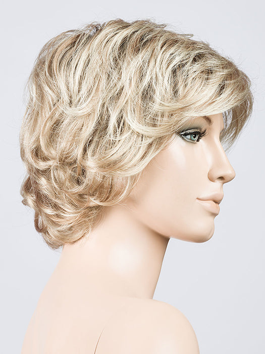 #color_SandyBlondeRooted