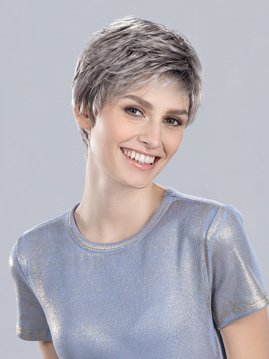 Debbie by Ellen Wille – model photo 2
