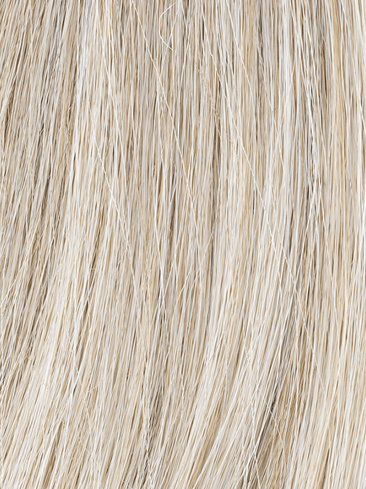 Stream Champagne Rooted swatch